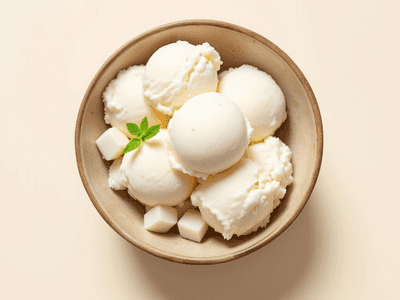 Kem Dừa (Coconut Ice Cream)